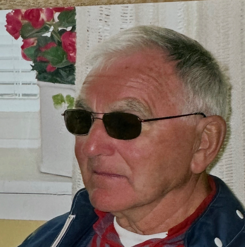 Einar Holthe