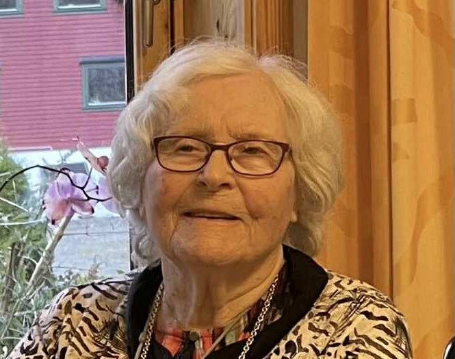 Helga Erstad