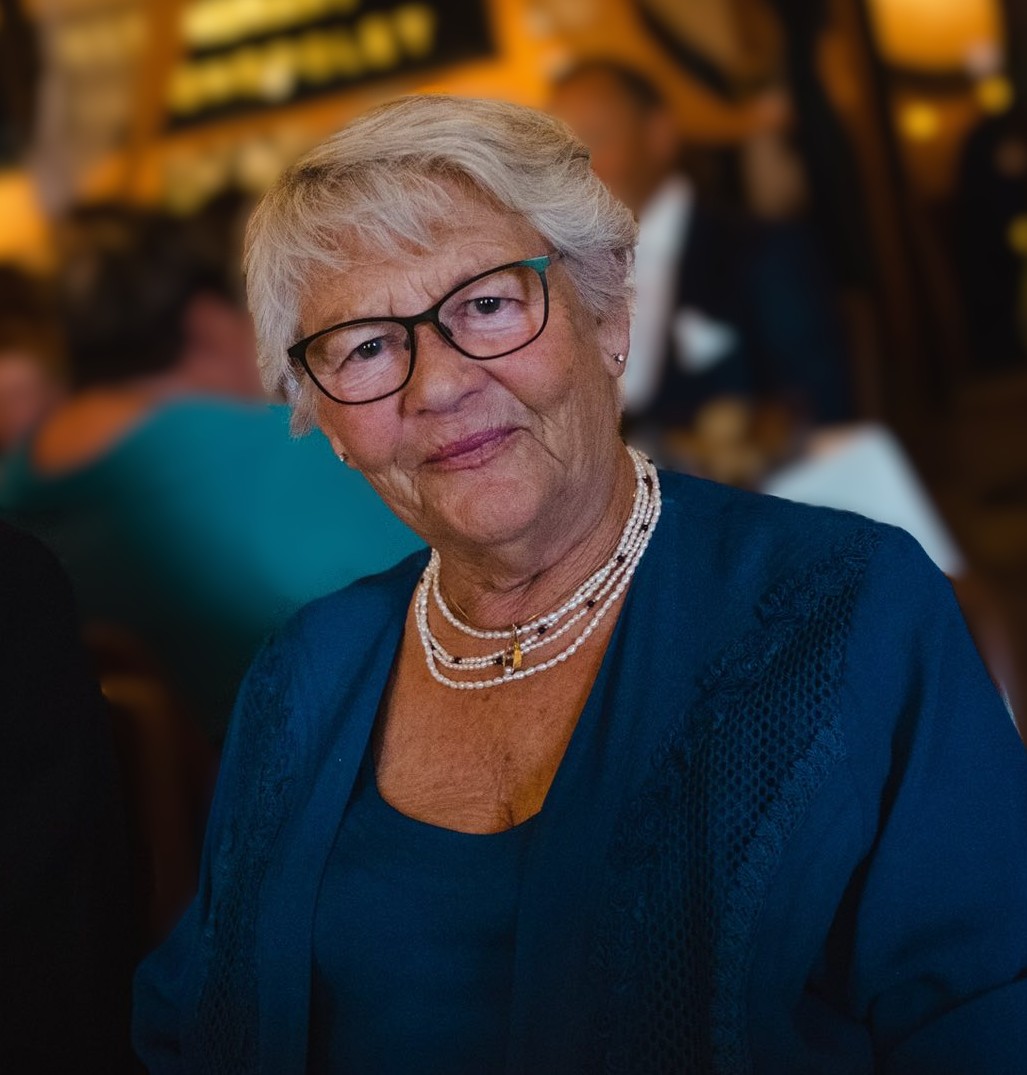 Elisabeth Lund