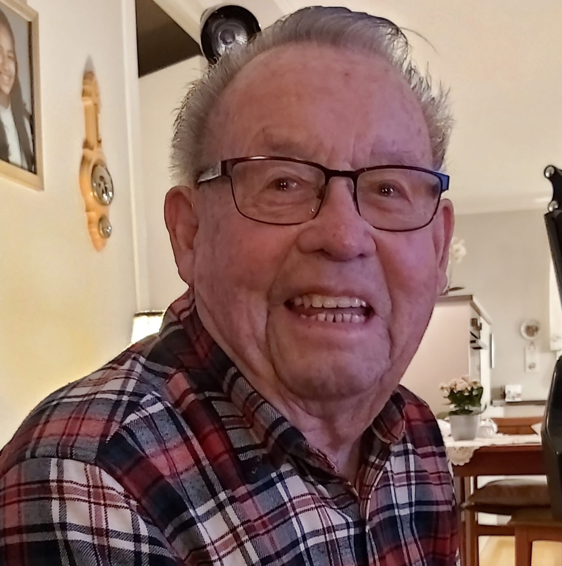 Olav Trygve Fjellner