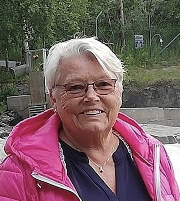 Britt Elisabeth "Bitten" Larsen