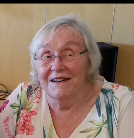 Olaug Ester Vaage