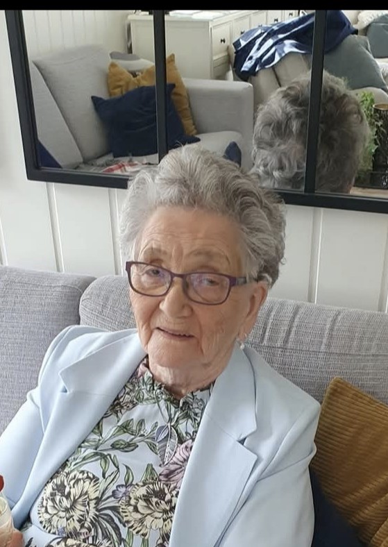 Hilfryd Elvine Zachariassen